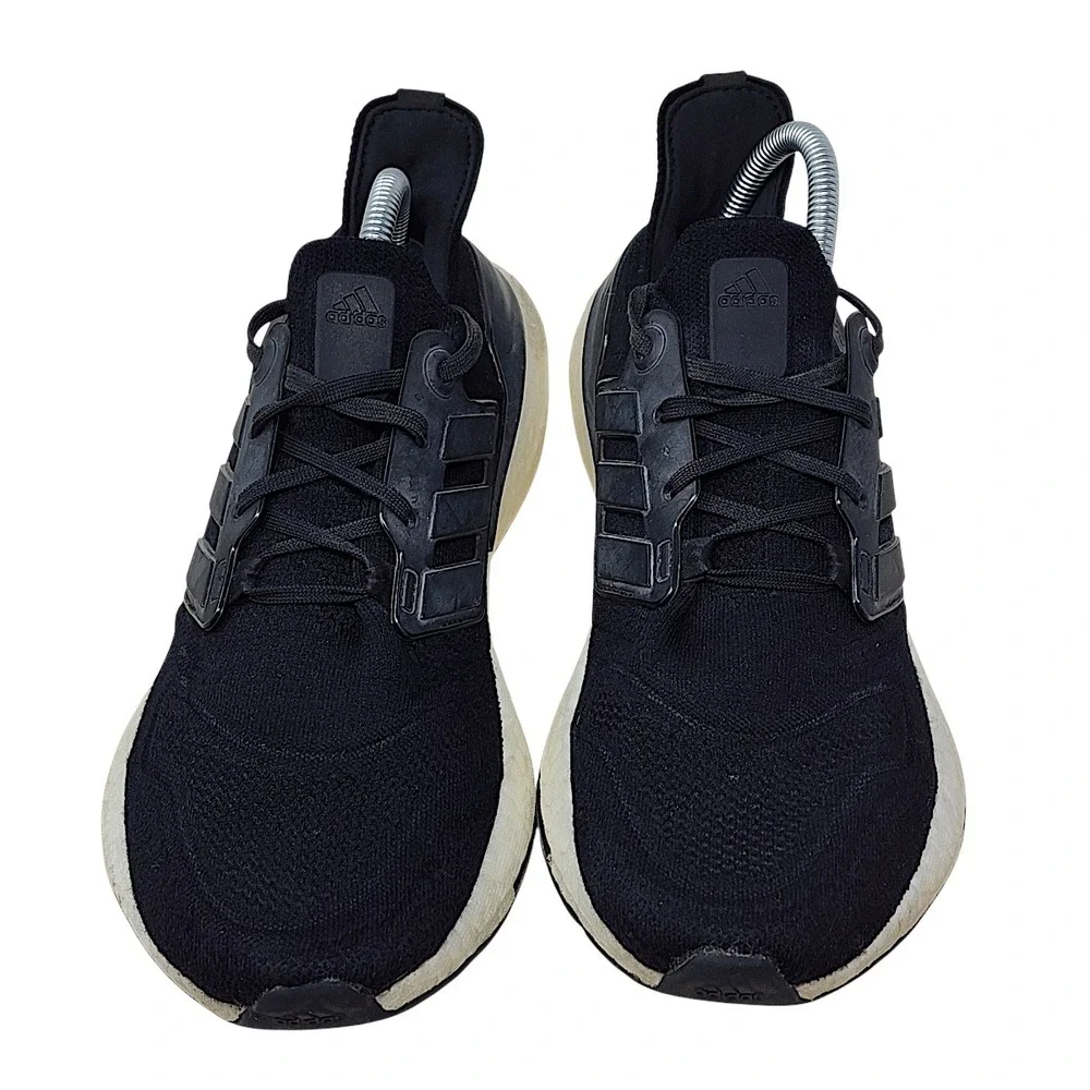 Adidas Ultraboost 22 sz 8.5 Men Black GX3062 Running Shoes Sneakers Training Low